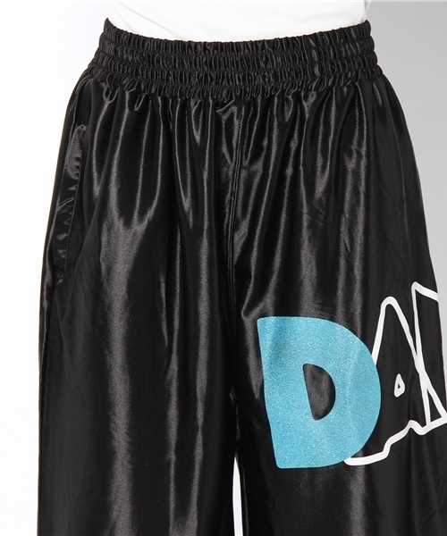 DANCE LB-03（ダンス エルビー・ゼロスリー）の「ロゴ 12AW テカハーフパンツ（その他パンツ・レディース・サックスブルー系/パープル系/ピンク系/ゴールド系/ブラック系・FREE）」の8枚目の写真