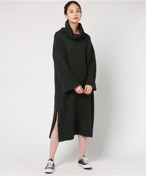 MERLOT（メルロー）の「オフタートルケーブルニットワンピース1108（ワンピース・レディース・ブラック/ベージュ/パープル/グリーン/ワイン・FREE）」の6枚目の写真