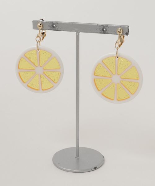 WEGO（ウィゴー）の「WEGO/フルーツイヤリング（イヤリング・レディース・イエロー/オレンジ・FREE）」の2枚目の写真