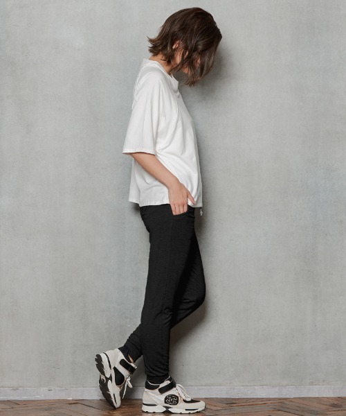 SweetMommy（スウィートマミー）の「マタニティ イージージョガーパンツ10分丈（マタニティウェア/グッズ・レディース・ブラック/ピンク/モカ/杢グレー・M/L/LL）」の19枚目の写真