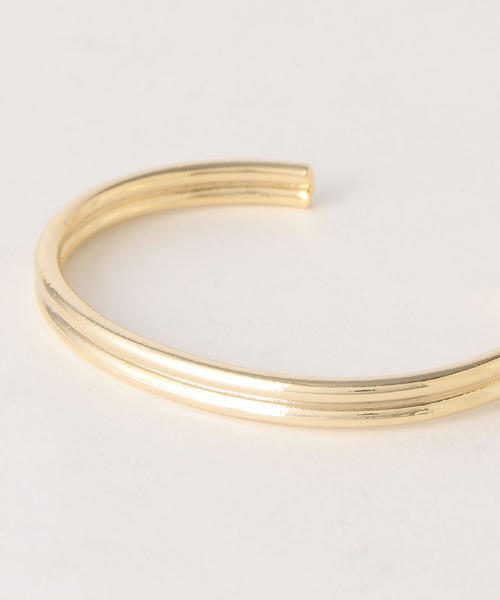 BEAUTY&YOUTH UNITED ARROWS（ビューティーアンドユースユナイテッドアローズ）の「BY ダブルパイプバングル о（バングル/リストバンド・レディース・ゴールド/シルバー・FREE）」の3枚目の写真