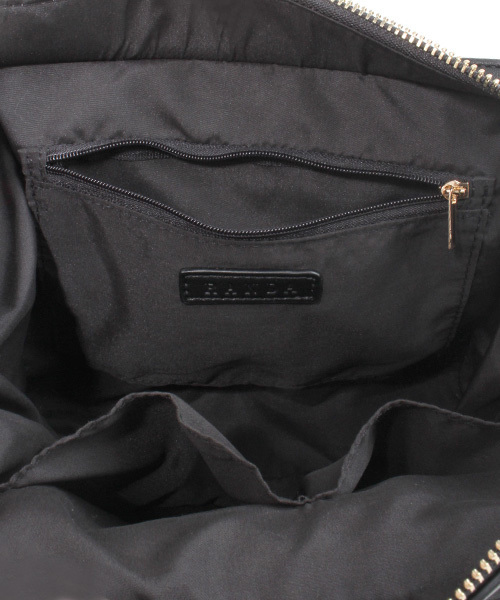 RANDA（ランダ）の「サイドジッパースタッズバッグ（ショルダーバッグ・レディース・ブラック/ワイン・FREE）」の10枚目の写真