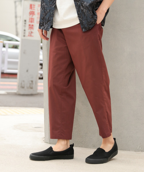 LAKOLE（ラコレ）の「ソロテックスワイドアンクルパンツ / LAKOLE（その他パンツ・メンズ・ブラック/ベージュ/ネイビー/ブラウン・MEDIUM/LARGE）」の3枚目の写真