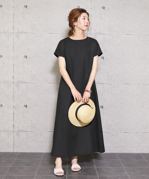 reca(レカ)の「ゆるシルエットAラインフレアワンピース バック編み上げデザイン(ワンピース・レディース・ブラック/ベージュ/カーキ/キャメル・M)」の19枚目の写真