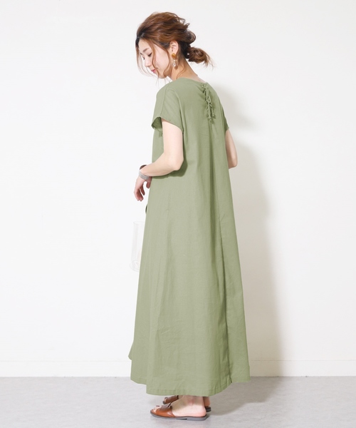 reca(レカ)の「ゆるシルエットAラインフレアワンピース バック編み上げデザイン(ワンピース・レディース・ブラック/ベージュ/カーキ/キャメル・M)」の22枚目の写真