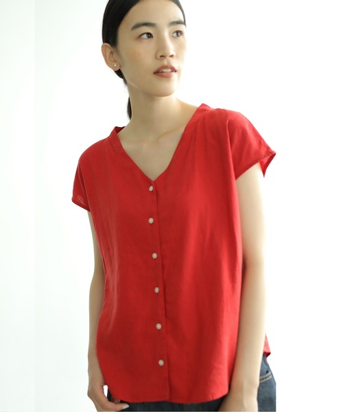 AMERICAN HOLIC（アメリカンホリック）の「リネンブレンドフロントボタンVネックブラウス（シャツ/ブラウス・レディース・レッド系その他5/イエロー/ターコイズブルー/サックスブルー・FREE）」の4枚目の写真
