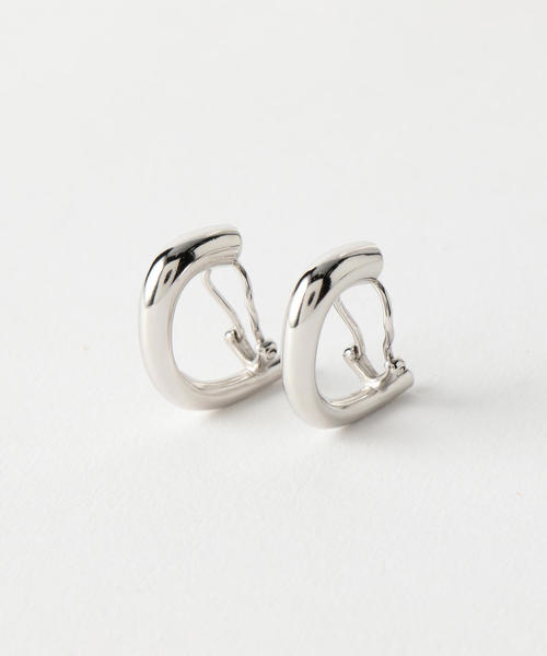 BEAUTY&YOUTH UNITED ARROWS（ビューティーアンドユースユナイテッドアローズ）の「BY メタルパイプスクエアイヤリング о（イヤリング・レディース・ゴールド/シルバー・FREE）」の2枚目の写真