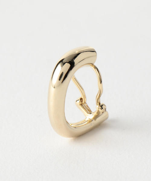 BEAUTY&YOUTH UNITED ARROWS（ビューティーアンドユースユナイテッドアローズ）の「BY メタルパイプスクエアイヤリング о（イヤリング・レディース・ゴールド/シルバー・FREE）」の3枚目の写真