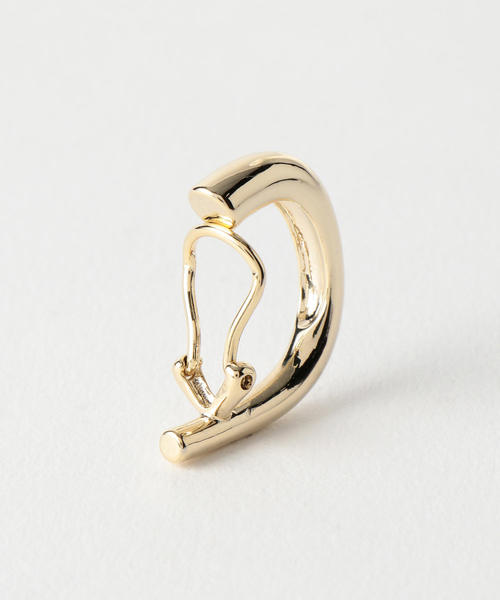 BEAUTY&YOUTH UNITED ARROWS（ビューティーアンドユースユナイテッドアローズ）の「BY メタルパイプスクエアイヤリング о（イヤリング・レディース・ゴールド/シルバー・FREE）」の6枚目の写真