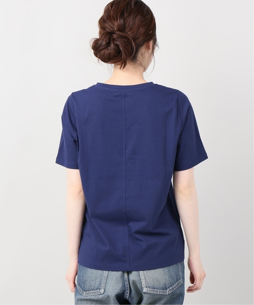 B.C STOCK(ベーセーストック)の「【汗染み防止】VネックTシャツ(Tシャツ/カットソー・レディース・ホワイト/ブラック/ベージュ/ブルー系その他・FREE)」の6枚目の写真
