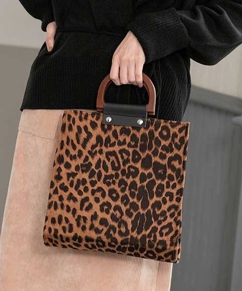 fifth（フィフス）の「バンブーハンドル2wayレオパードバッグ（ハンドバッグ・レディース・ベージュ/ブラウン・FREE）」の2枚目の写真