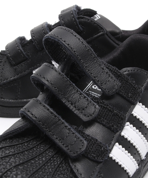 adidas Originals(アディダスオリジナルス)の「ベビー キッズ アディダス スーパースター adidas SS 2 CMF I G04534(スニーカー・キッズ・ブラック・14cm/13cm/16cm/15cm)」の6枚目の写真
