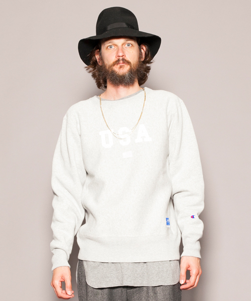 MONKEY TIME(モンキータイム)の「<MT×Champion> ∴ R/W CREW/スウェット ◆(スウェット・メンズ・ホワイト/ライトグレー・SMALL/MEDIUM/LARGE)」の3枚目の写真