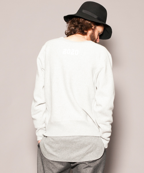 MONKEY TIME(モンキータイム)の「<MT×Champion> ∴ R/W CREW/スウェット ◆(スウェット・メンズ・ホワイト/ライトグレー・SMALL/MEDIUM/LARGE)」の5枚目の写真