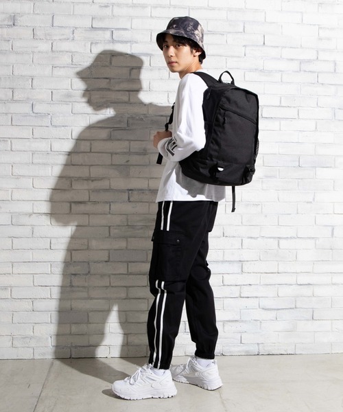 WEGO（ウィゴー）の「WEGO/ガジェットルームリュック（バックパック/リュック・メンズ・ブラック・FREE）」の19枚目の写真