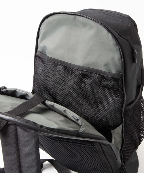 WEGO（ウィゴー）の「WEGO/ガジェットルームリュック（バックパック/リュック・メンズ・ブラック・FREE）」の9枚目の写真