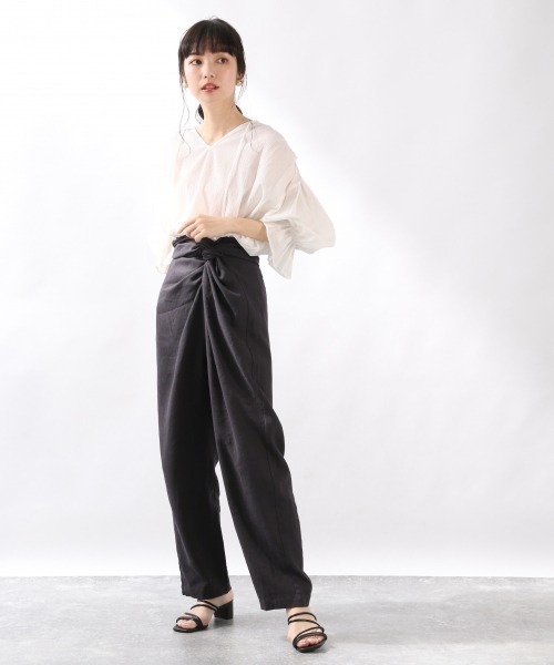 LOWRYS FARM（ローリーズファーム）の「ヨウリュウカフタンブラウス　879459（シャツ/ブラウス・レディース・ブラック/オフホワイト/ピンク・FREE）」の11枚目の写真