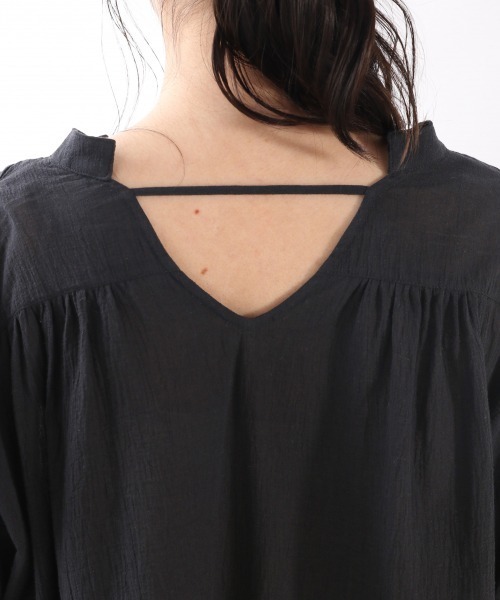 LOWRYS FARM（ローリーズファーム）の「ヨウリュウカフタンブラウス　879459（シャツ/ブラウス・レディース・ブラック/オフホワイト/ピンク・FREE）」の8枚目の写真