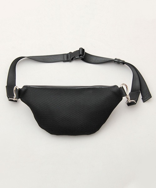 REGiSTA（レジスタ）の「スプリットレザー（牛床革） ウエストポーチ（ボディバッグ/ウエストポーチ・メンズ・ブラック/ダークブラウン/ブラック系その他・FREE）」の7枚目の写真