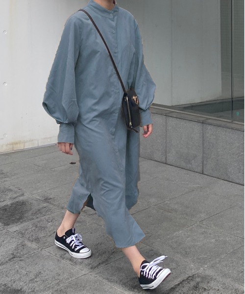 ABITOKYO（アビトーキョー）の「スタンドカラー ボリューム袖シャツワンピース（シャツワンピース・レディース・ベージュ/ブルーグレー/キャメル・FREE）」の13枚目の写真