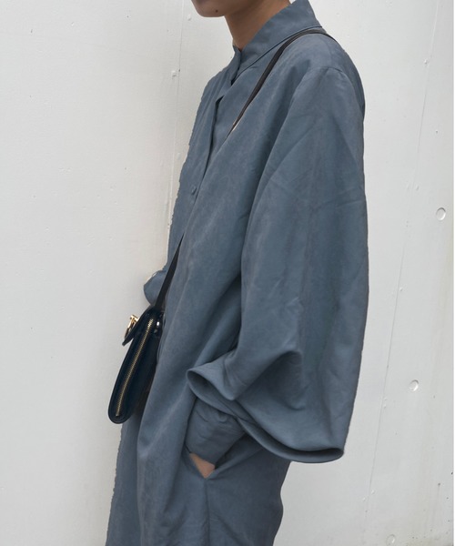 ABITOKYO（アビトーキョー）の「スタンドカラー ボリューム袖シャツワンピース（シャツワンピース・レディース・ベージュ/ブルーグレー/キャメル・FREE）」の9枚目の写真