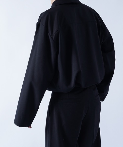 kutir（クティール）の「袖ボタンレスオープンカラーシャツ（シャツ/ブラウス・メンズ・ブラック/オフホワイト/グレイッシュベージュ・MEDIUM/LARGE）」の13枚目の写真