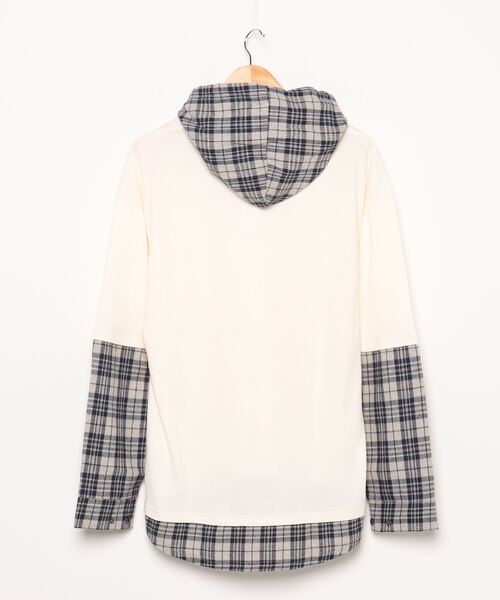 WEGO（ウィゴー）の「WEGO/レイヤードチェックビッグシルエットTシャツ（Tシャツ/カットソー・メンズ・ホワイト/ベージュ/ベージュ系その他・MEDIUM/LARGE）」の4枚目の写真