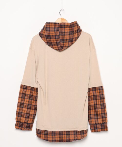 WEGO（ウィゴー）の「WEGO/レイヤードチェックビッグシルエットTシャツ（Tシャツ/カットソー・メンズ・ホワイト/ベージュ/ベージュ系その他・MEDIUM/LARGE）」の5枚目の写真