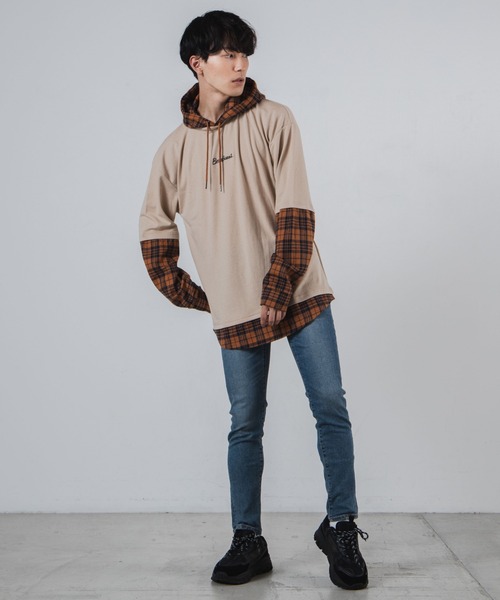 WEGO（ウィゴー）の「WEGO/レイヤードチェックビッグシルエットTシャツ（Tシャツ/カットソー・メンズ・ホワイト/ベージュ/ベージュ系その他・MEDIUM/LARGE）」の11枚目の写真