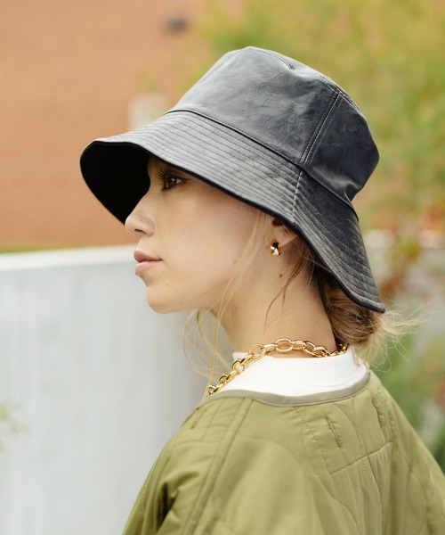 Auntie Rosa Holiday（アンティローザホリデー）の「2WAYリバーシブルバケットハット（ハット・レディース・ブラック/ナチュラル・FREE）」の2枚目の写真