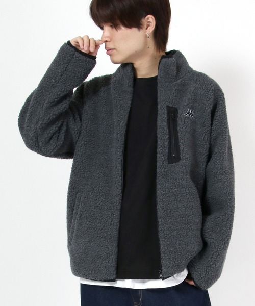 Kappa（カッパ）の「Kappa（カッパ）スタンドカラー シープボアフリースジャケットブルソン メンズ レディース（ブルゾン・メンズ・ベージュ/オフホワイト/ブラック/グリーン/アイボリー/モカ/ブラック系その他/ホワイト系その他/ブラック系その他2/ブラック系その他3/ベージュ系その他/チャコールグレー/ブラック系その他4・S/M/L/XL）」の9枚目の写真