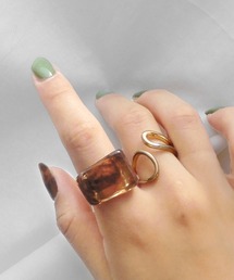 歪みスクエアフォルムのマーブルリング　◇