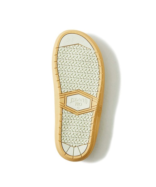 ISLAND SLIPPER(アイランドスリッパ)の「ISLAND SLIPPER / PT203 SUEDE CHOCOLATE/EMBOSS LOGO/レザーサンダル(サンダル・メンズ・ダークブラウン・8/10/9/7)」の2枚目の写真