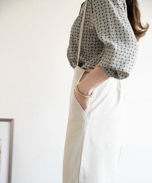 ITEMS URBANRESEARCH（アイテムズ アーバンリサーチ）の「サスツキパンツ（その他パンツ・レディース・ブラック/ベージュ/グレー/モカ・FREE）」の20枚目の写真