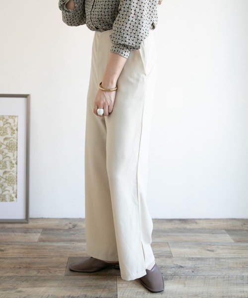 ITEMS URBANRESEARCH（アイテムズ アーバンリサーチ）の「サスツキパンツ（その他パンツ・レディース・ブラック/ベージュ/グレー/モカ・FREE）」の22枚目の写真