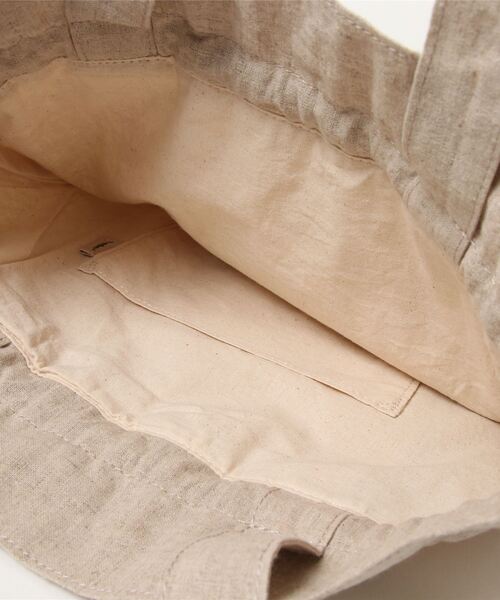 Samansa Mos2(サマンサ モスモス)の「綿麻ロゴ巾着バッグ(エコバッグ/サブバッグ・レディース・ネイビー/レッド/チャコール・フリ-)」の4枚目の写真