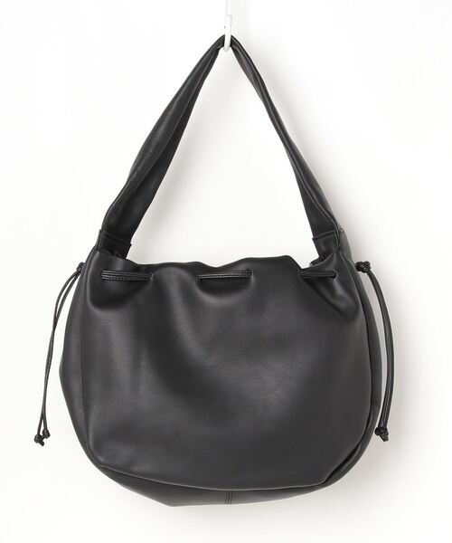 ikot（イコット）の「ikot 丸型レザーショルダーバッグ（ショルダーバッグ・レディース・ブラック/ライトグレー・FREE）」の13枚目の写真