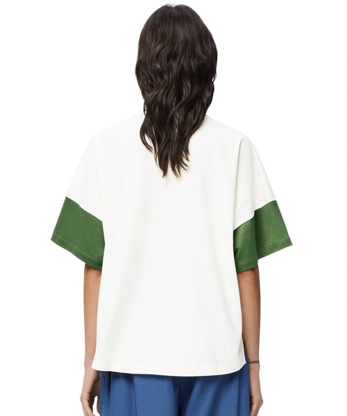 LOEWE（ロエベ）の「オーバーサイズ ショート Tシャツ (コットン