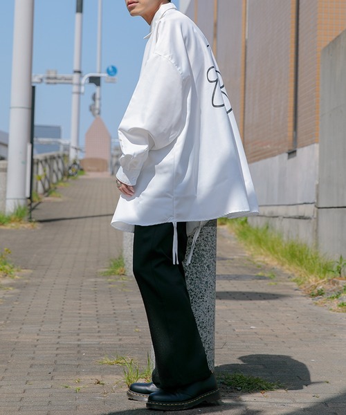 Adoon plain（アドーンプレーン）の「【Adoon plain】フラワープリントオーバーシャツ（シャツ/ブラウス・メンズ・ホワイト/ライトブルー/ブラック/グリーン・MEDIUM/LARGE）」の11枚目の写真