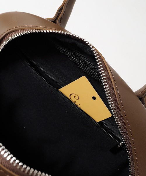 Crisp yours（クリスプユアーズ）の「【WEB限定】2wayスクエアバッグ（ハンドバッグ・レディース・ベージュ/アイボリー/ブラック/ブラウン・FREE）」の16枚目の写真