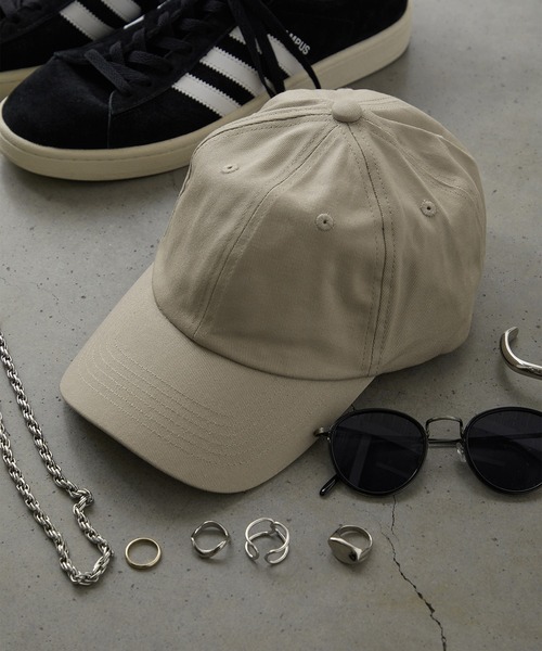 FRUIT OF THE LOOM（フルーツオブザルーム）の「【FRUIT OF THE LOOM】Baseball Low Cap Twill/キャップ（キャップ・レディース・ホワイト/ブラック/ベージュ/パープル/レッド/カーキ・FREE）」の3枚目の写真