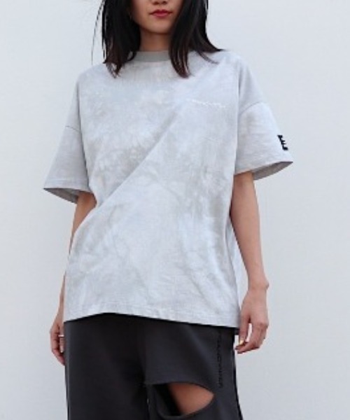 FIG&VIPER(フィグアンドバイパー)の「タイダイBIG-T(Tシャツ/カットソー・レディース・ピンク/グレー/パープル・FREE)」の2枚目の写真