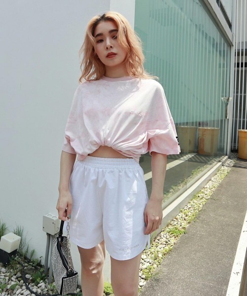 FIG&VIPER(フィグアンドバイパー)の「タイダイBIG-T(Tシャツ/カットソー・レディース・ピンク/グレー/パープル・FREE)」の3枚目の写真