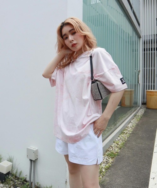 FIG&VIPER(フィグアンドバイパー)の「タイダイBIG-T(Tシャツ/カットソー・レディース・ピンク/グレー/パープル・FREE)」の19枚目の写真