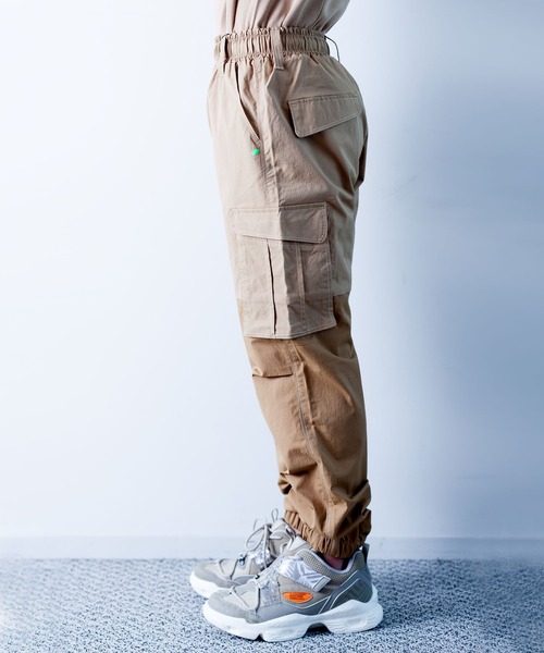 瞬足（シュンソク）の「瞬足/キッズ/切り替えカーゴジョガーパンツ/SSA2020（カーゴパンツ・キッズ・ベージュ/カーキ/チャコール・S/M/L/XL）」の4枚目の写真