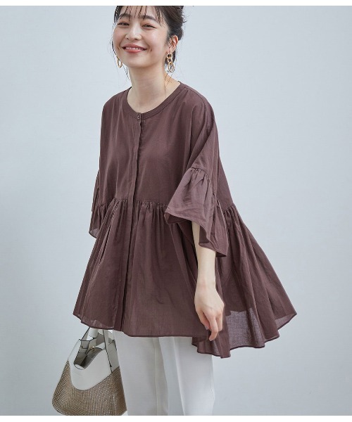 VIS（ビス）の「【オーガニックコットン】ローンギャザーブラウス（シャツ/ブラウス・レディース・ダークブラウン/オフホワイト/カーキ・FREE）」の2枚目の写真