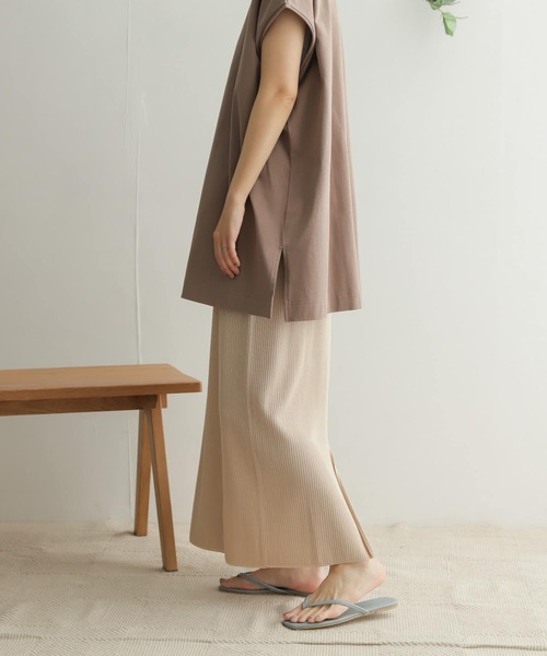 URBAN RESEARCH DOORS（アーバンリサーチドアーズ）の「リブニットスカート（スカート・レディース・モカ/ライトベージュ・ONE）」の8枚目の写真