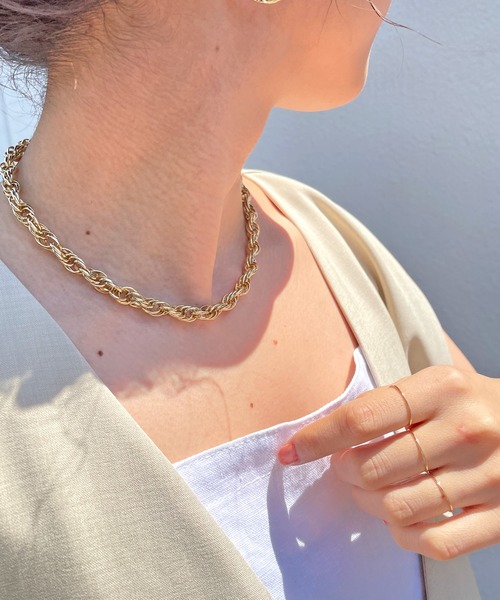 Omekashi(オメカシ)の「ロープチェーンネックレス(ネックレス・レディース・ゴールド・ONE SIZE)」の7枚目の写真