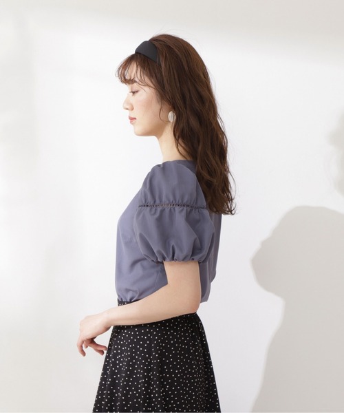 PROPORTION BODY DRESSING（プロポーションボディドレッシング）の「ギャザースリーブブラウス（シャツ/ブラウス・レディース・ブラック/ホワイト系その他/ブルー・MEDIUM/SMALL）」の10枚目の写真