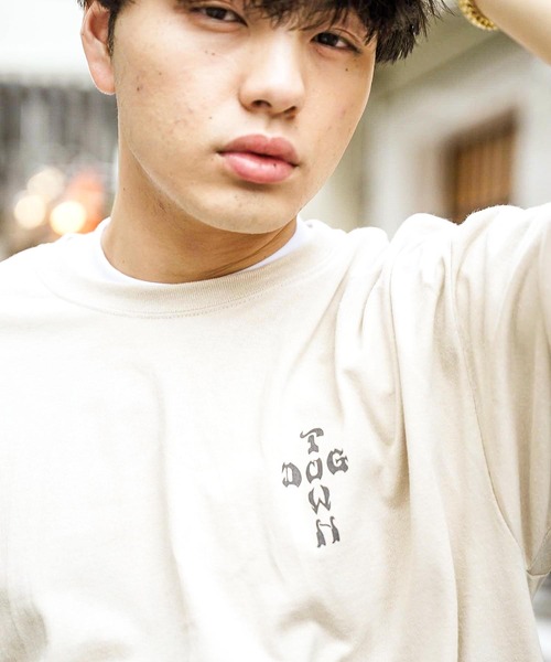 DOGTOWN（ドッグタウン）の「CROSS LOGO S/S T-SHIRTS/ドッグタウンバックプリント半袖Tシャツ（Tシャツ/カットソー・メンズ・インディゴブルー/チャコールグレー/オレンジ/サンドベージュ/チョコ/ホワイト×ブラック/ブラック×ホワイト・LARGE/X-LARGE/MEDIUM）」の17枚目の写真